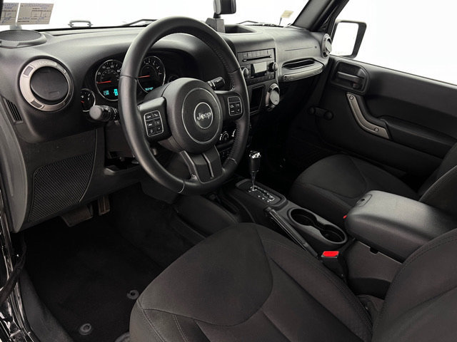 Used 2015 Jeep Wrangler Unlimited Sport w/ Connectivity Group AWD/4WD image 15