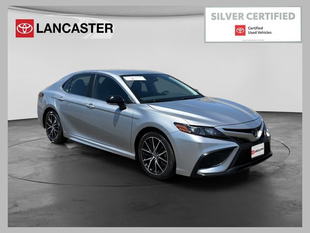 Certified 2024 Toyota Camry SE FWD image 1