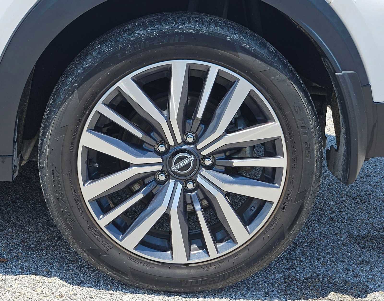 Used 2023 Nissan Kicks SV FWD image 9