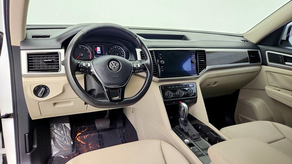 Used 2018 Volkswagen Atlas SEL FWD image 13
