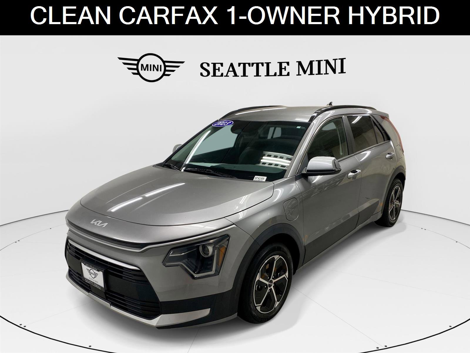 Used 2023 Kia Niro EX FWD image 1
