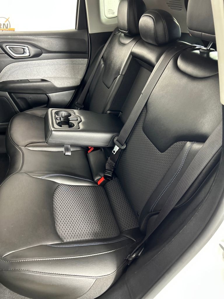 Used 2022 Jeep Compass Latitude w/ Convenience Group image 16