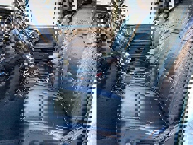 Used 2022 Jeep Wrangler Unlimited Sahara w/ Cold Weather Group image 9