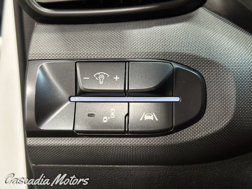Used 2022 Hyundai Veloster N FWD image 37