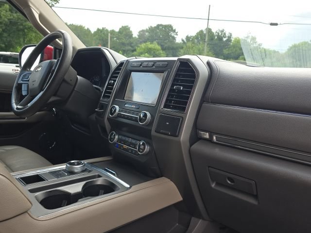 Used 2020 Ford Expedition XLT w/ Equipment Group 202A RWD image 23