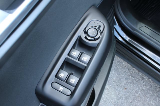 Used 2025 Alfa Romeo Tonale AWD/4WD image 11