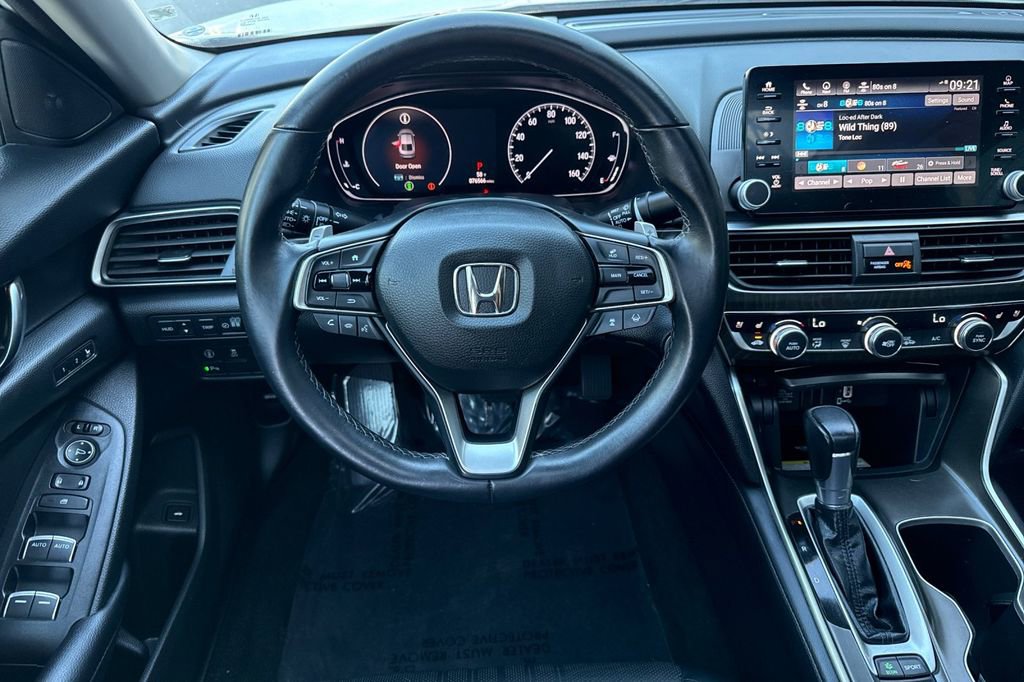 Certified 2018 Honda Accord Touring image 12