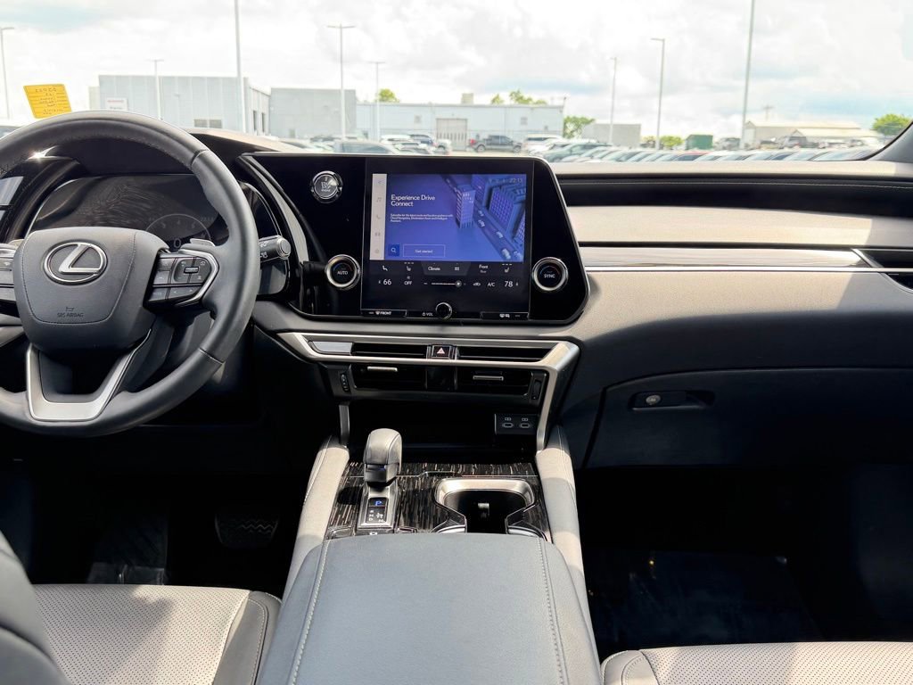 Used 2023 Lexus RX 350 FWD image 25