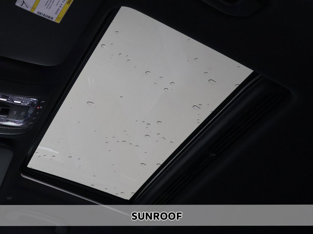 Used 2023 Mercedes-Benz GLE 350 4MATIC image 4