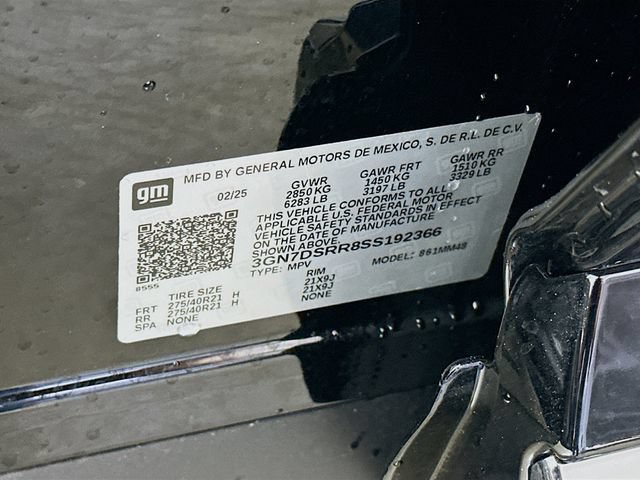 New 2025 Chevrolet Equinox EV RS w/ Active Safety Package 3 AWD/4WD image 37