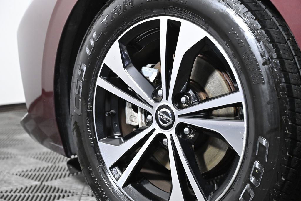 Used 2020 Nissan Sentra SV image 30