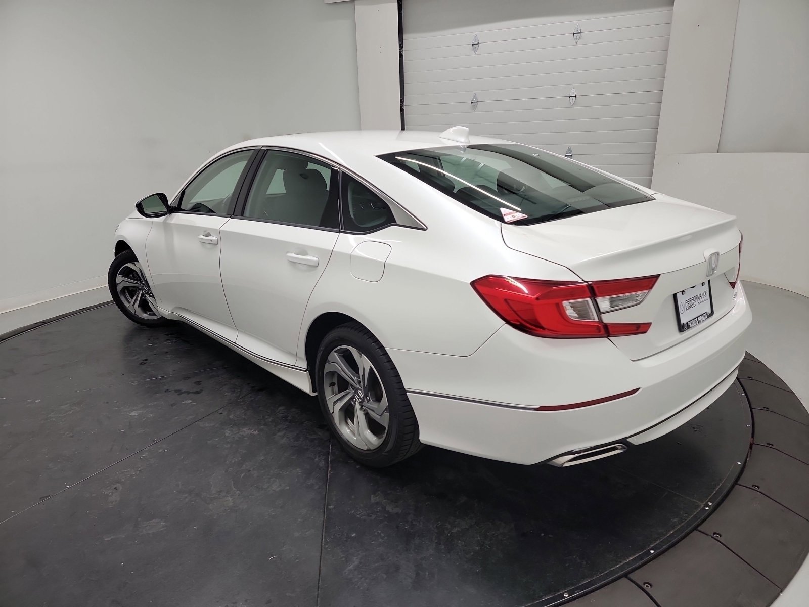 Used 2018 Honda Accord EX-L image 6