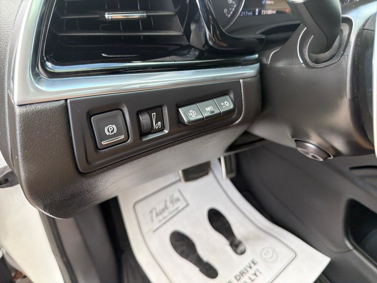 Used 2020 Cadillac XT6 Sport w/ Platinum Package AWD/4WD image 17
