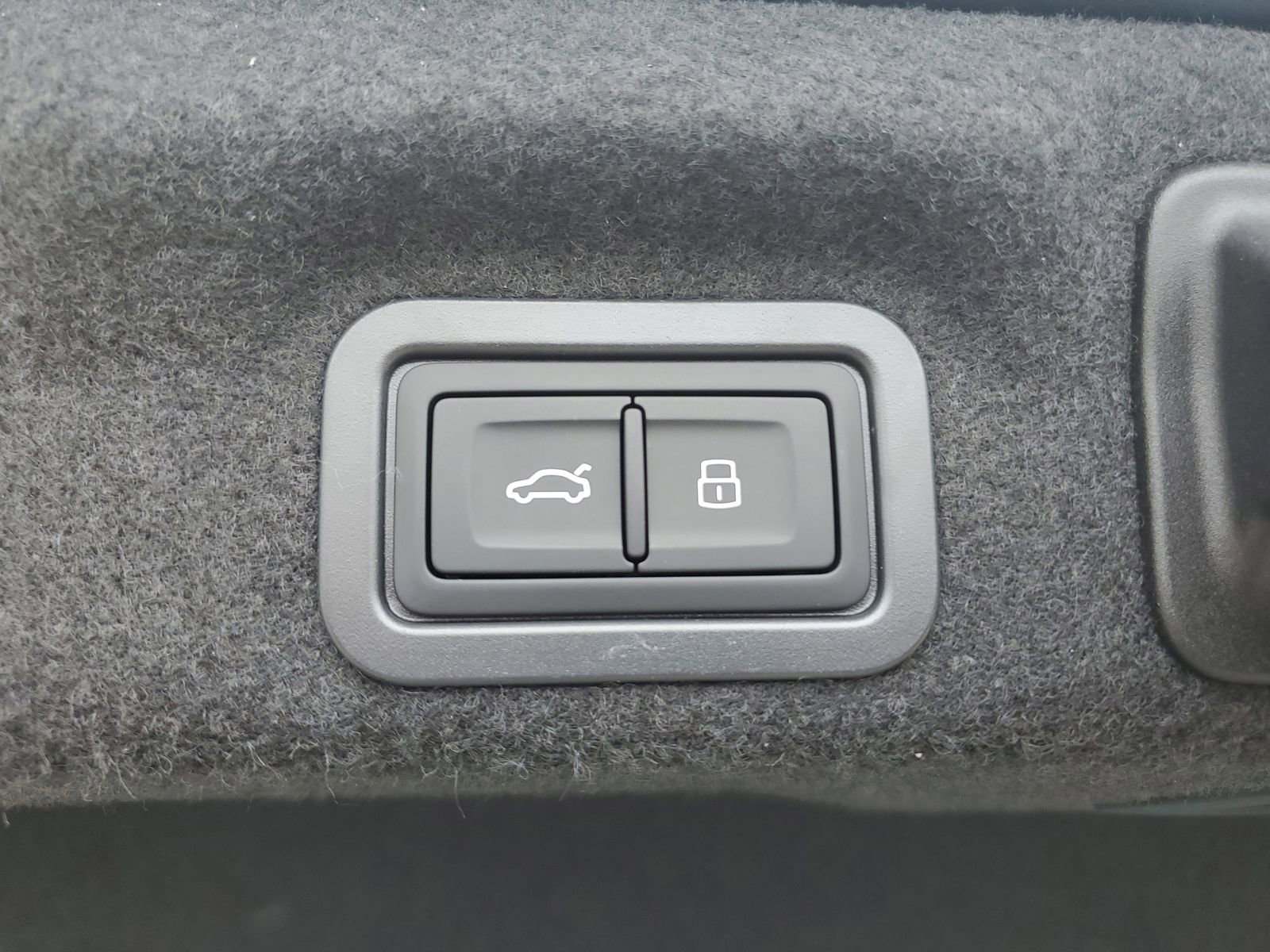 New 2026 Audi A6 Prestige AWD/4WD image 9