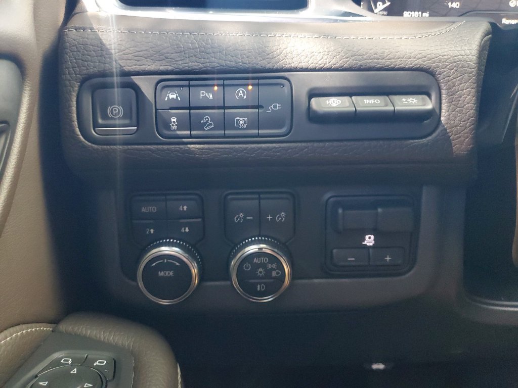Used 2022 GMC Yukon Denali w/ Max Trailering Package AWD/4WD image 26
