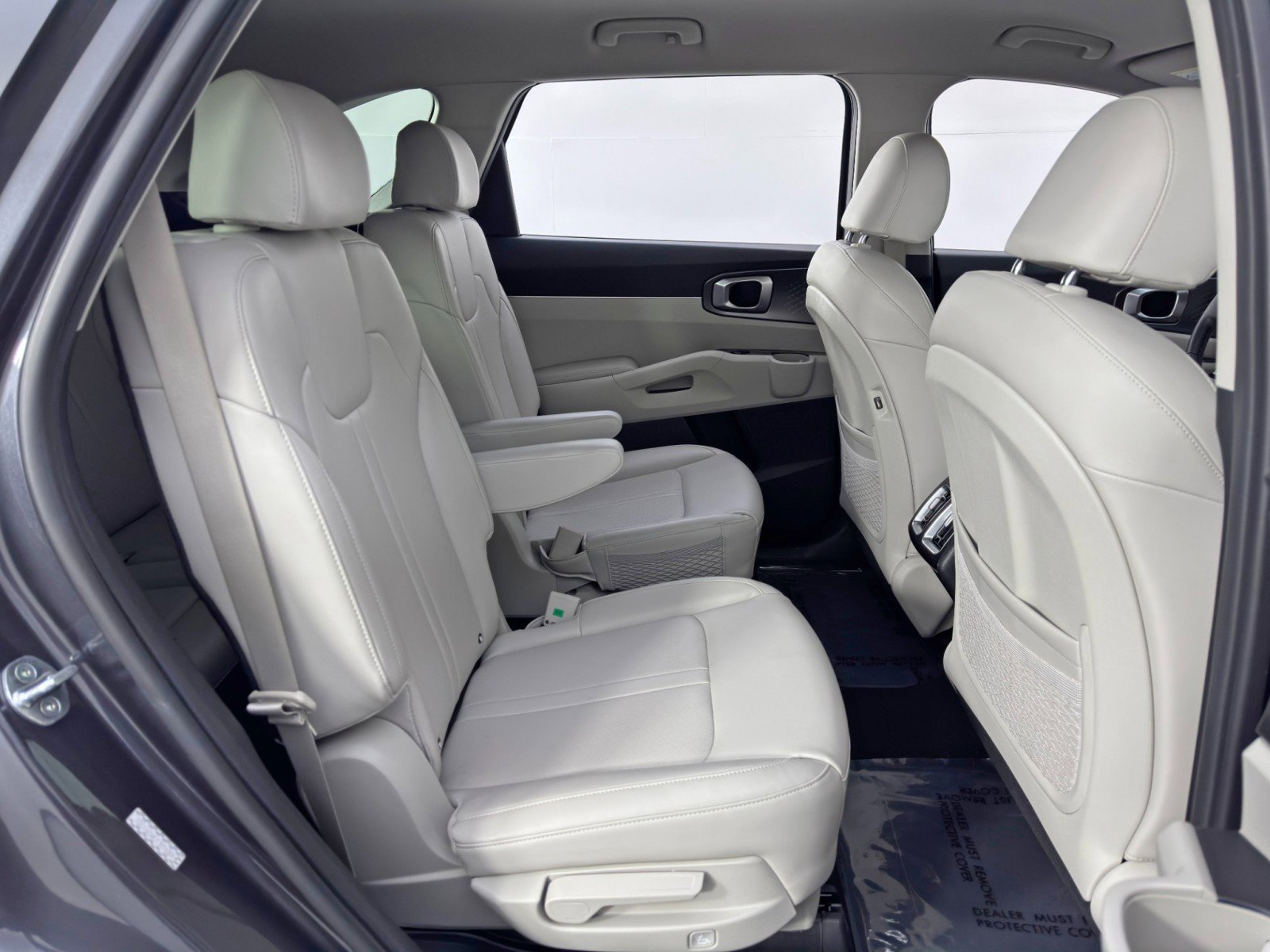 Used 2021 Kia Sorento S image 35