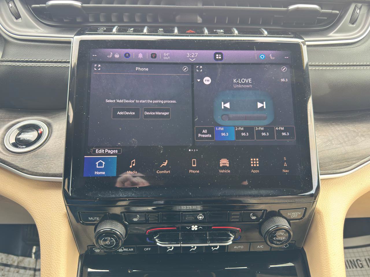 Used 2024 Jeep Grand Cherokee L Limited image 28