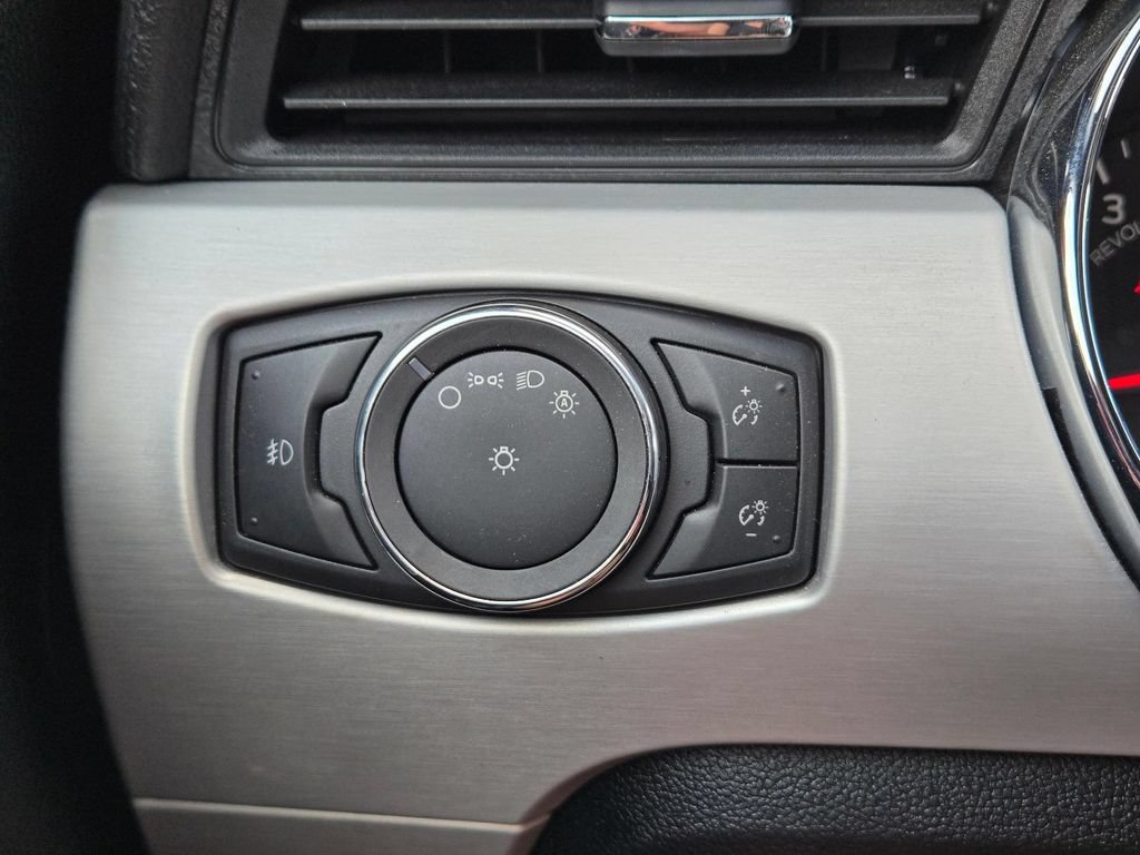 Used 2015 Ford Mustang GT Premium w/ Equipment Group 401A RWD image 19