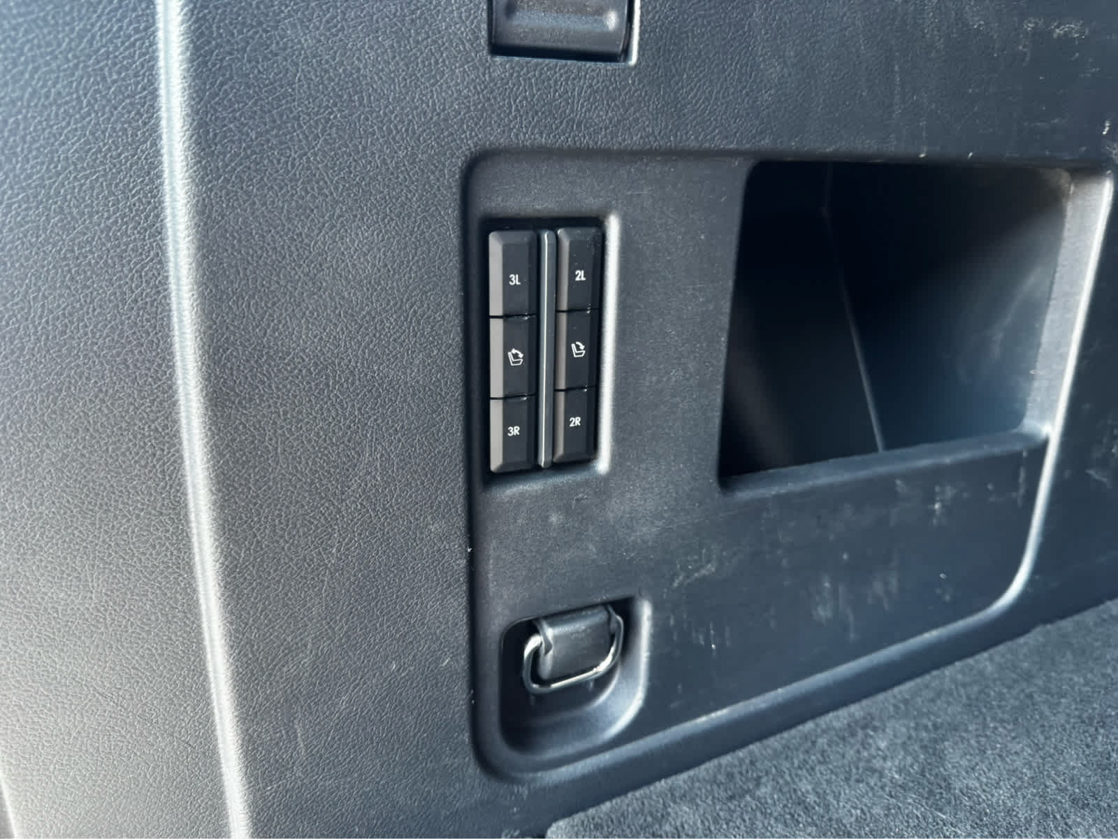 Used 2024 Lincoln Navigator L 4WD image 32