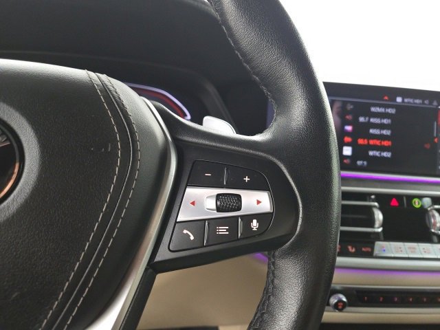 Used 2022 BMW X5 xDrive40i w/ Climate Comfort Package image 11