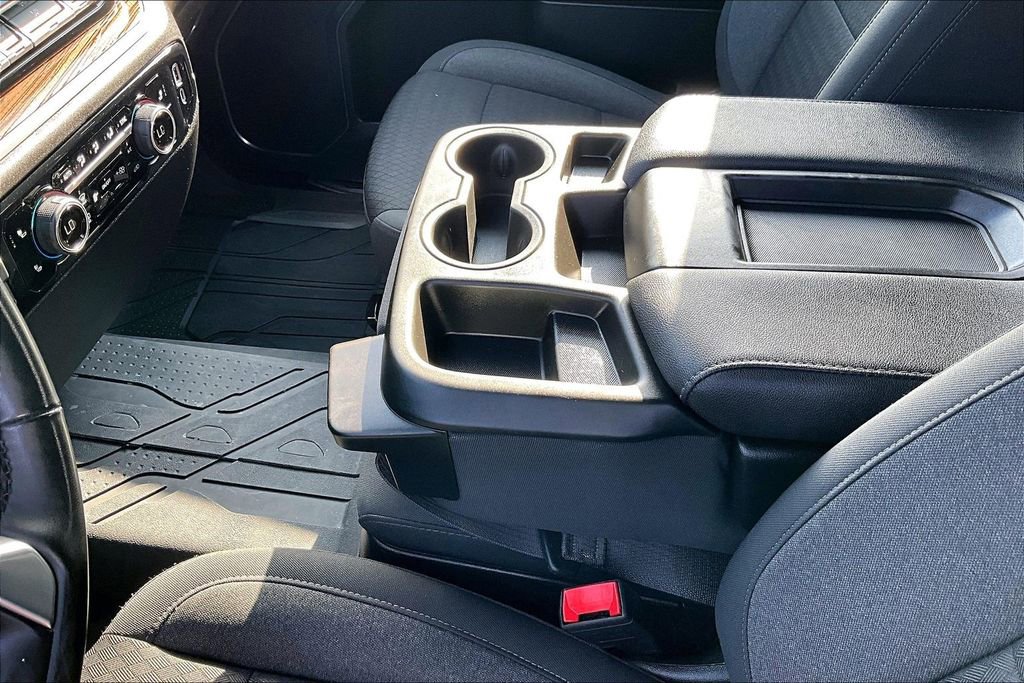 Used 2024 Chevrolet Silverado 1500 LT w/ Convenience Package II image 15