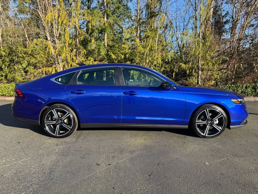 Certified 2025 Honda Accord Sport image 7