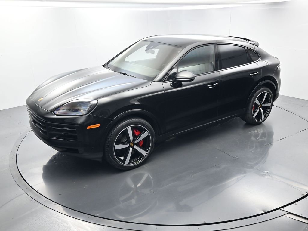 Certified 2024 Porsche Cayenne S AWD/4WD image 34