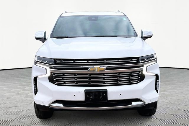Used 2023 Chevrolet Suburban Premier image 2