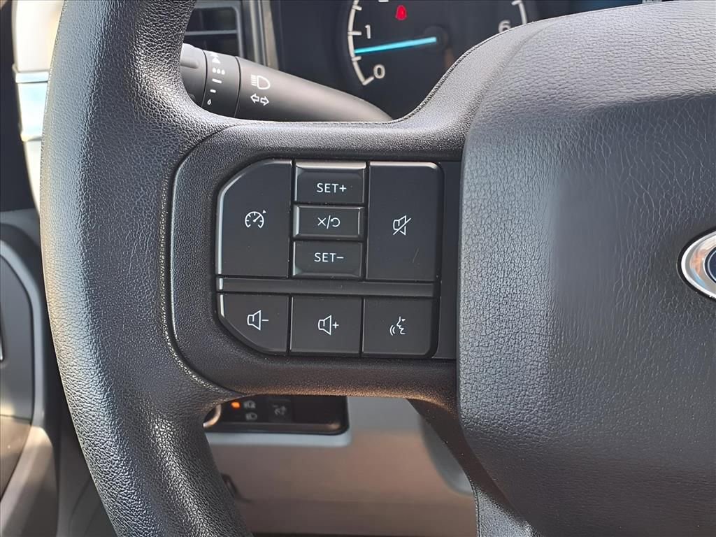 Used 2023 Ford F250 XLT w/ FX4 Off-Road Package AWD/4WD image 17