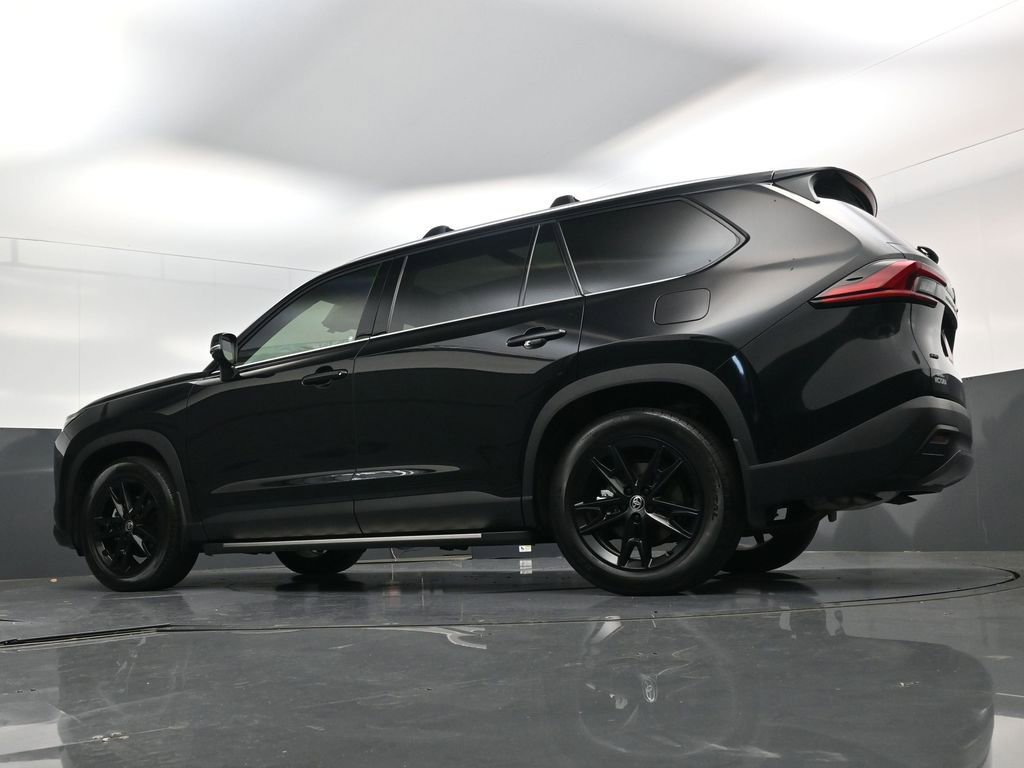 Used 2025 Toyota Grand Highlander AWD image 21