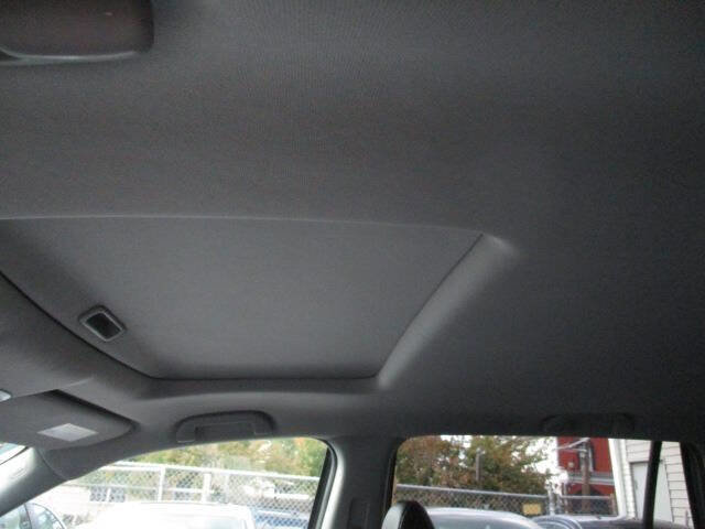 Used 2017 Honda Pilot EX-L image 7