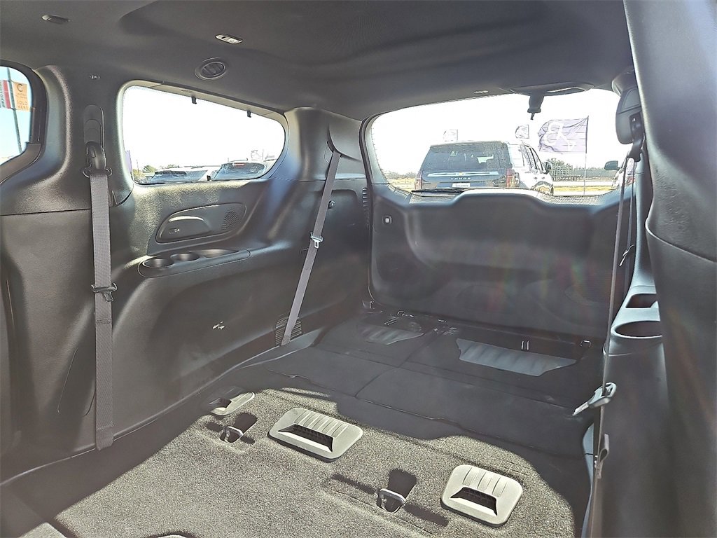 Used 2024 Chrysler Pacifica Limited w/ S Appearance Package image 18