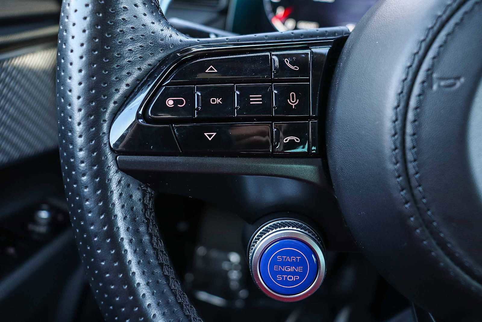 Used 2024 Maserati Grecale GT image 23