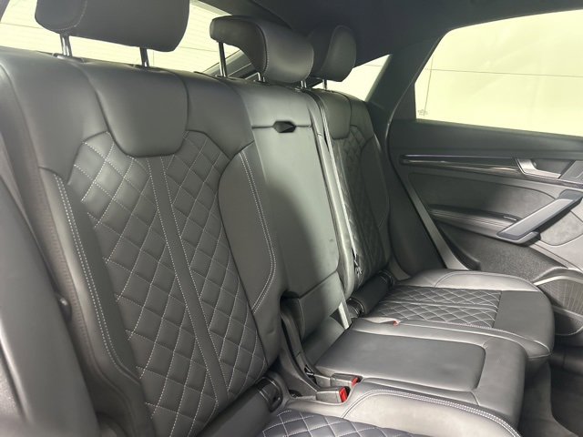 Used 2023 Audi SQ5 Prestige w/ Prestige Package image 14