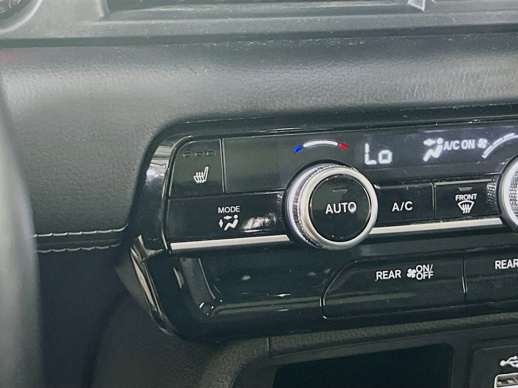Used 2023 Honda Pilot Touring image 20