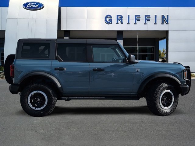 Used 2023 Ford Bronco Big Bend w/ Sasquatch Package image 3