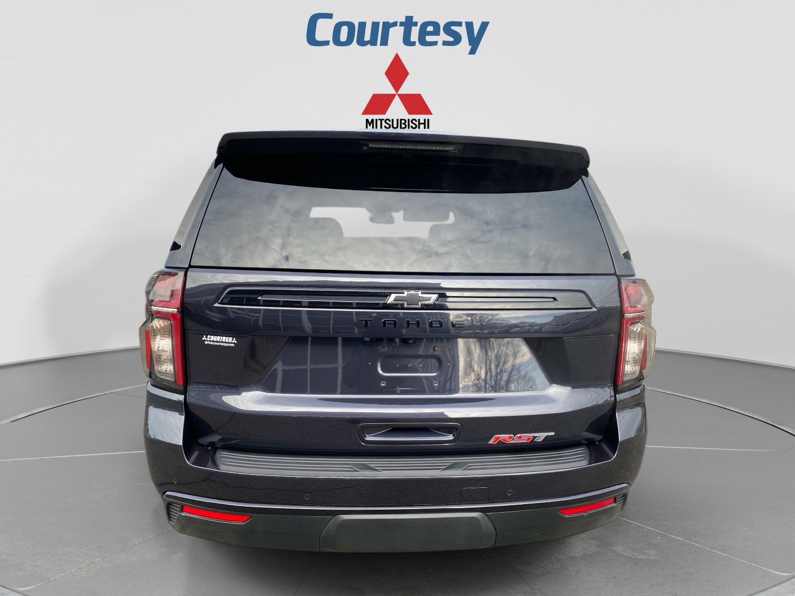 Used 2023 Chevrolet Tahoe RST AWD/4WD image 4