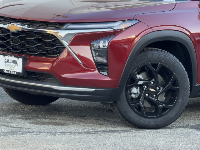 Certified 2024 Chevrolet Trax LT w/ Driver Confidence Package FWD image 10