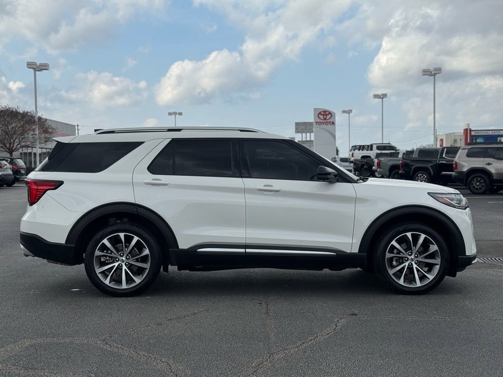 Used 2025 Ford Explorer Platinum w/ Ultimate Package image 8