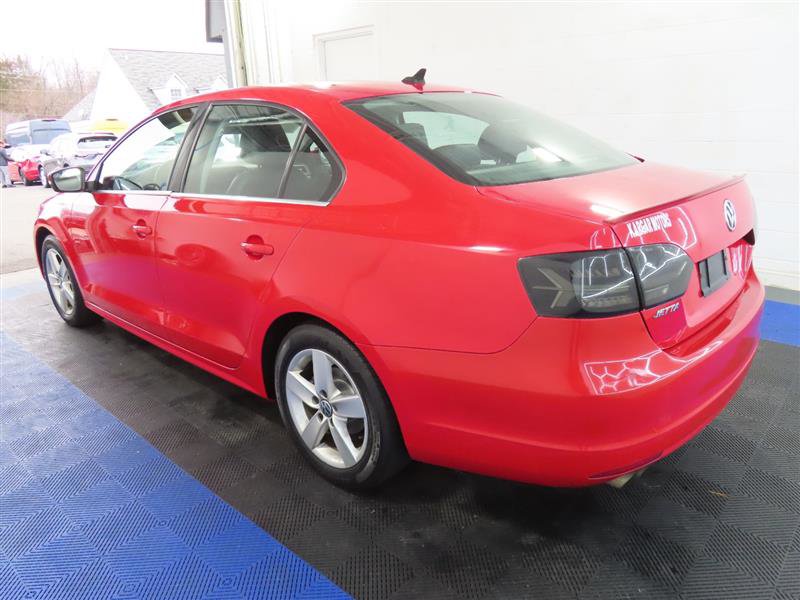 Used 2014 Volkswagen Jetta TDI FWD image 10