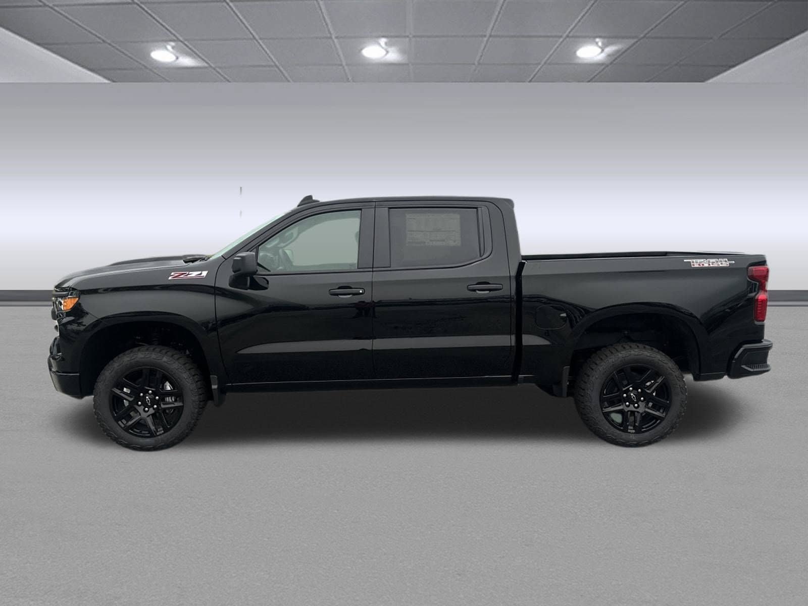 New 2026 Chevrolet Silverado 1500 Custom Trail Boss w/ LPO, Dark Essentials Package AWD/4WD image 6