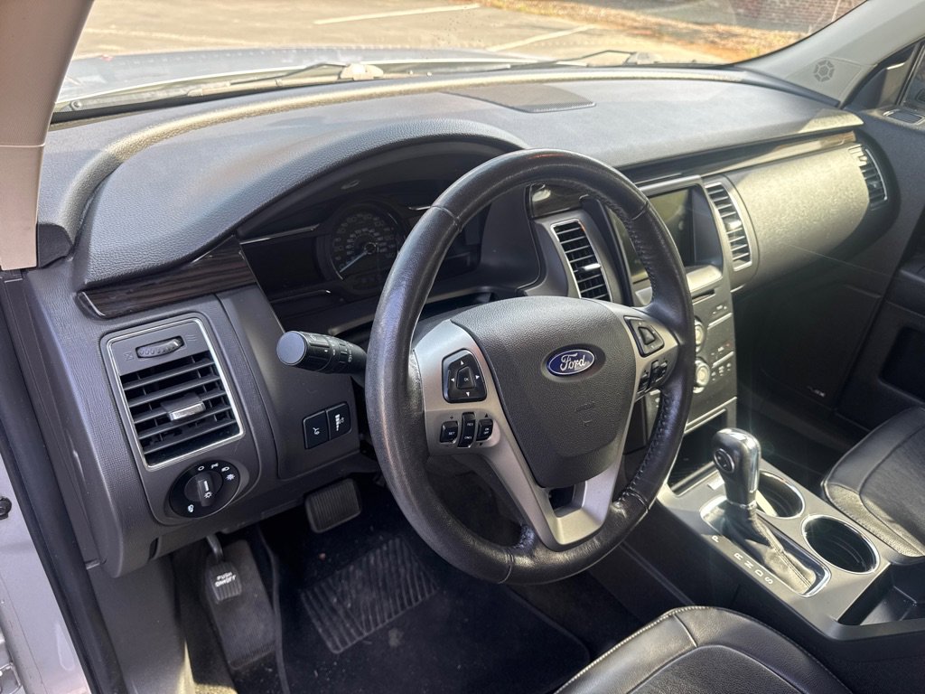 Used 2015 Ford Flex SEL w/ Equipment Group 202A FWD image 15