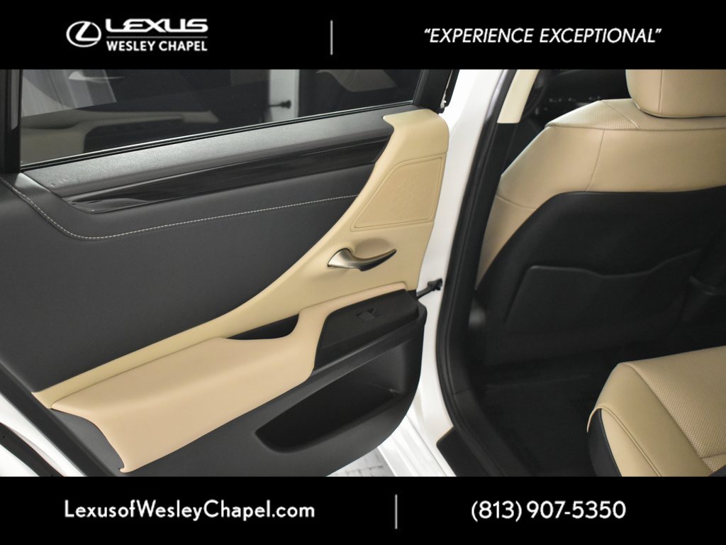 Used 2020 Lexus ES 300h w/ Premium Package image 23
