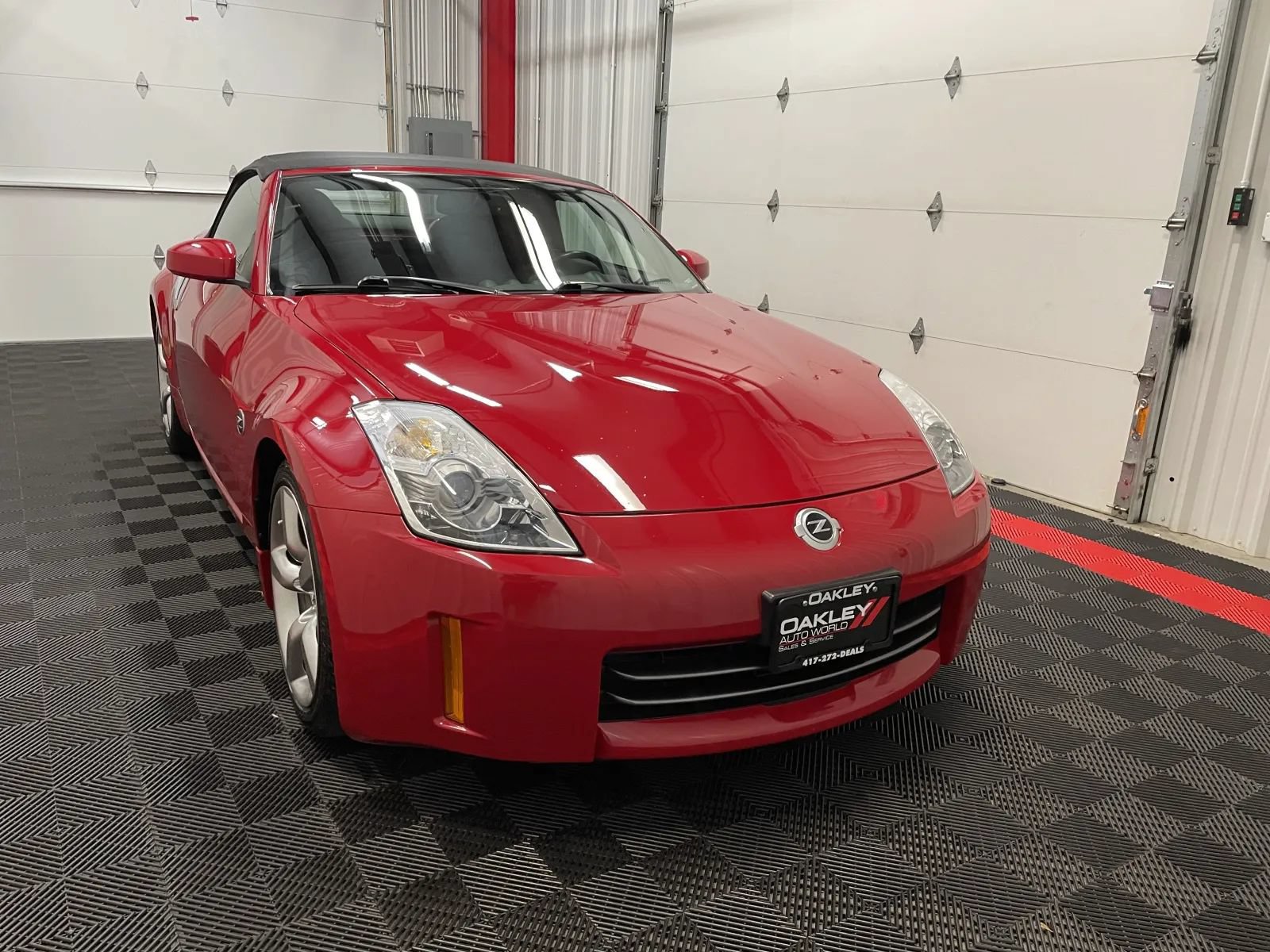 Used 2007 Nissan 350Z Enthusiast RWD image 10
