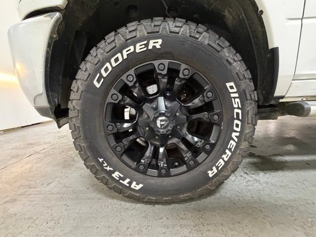 Used 2017 RAM 2500 Tradesman w/ Chrome Appearance Group AWD/4WD image 11