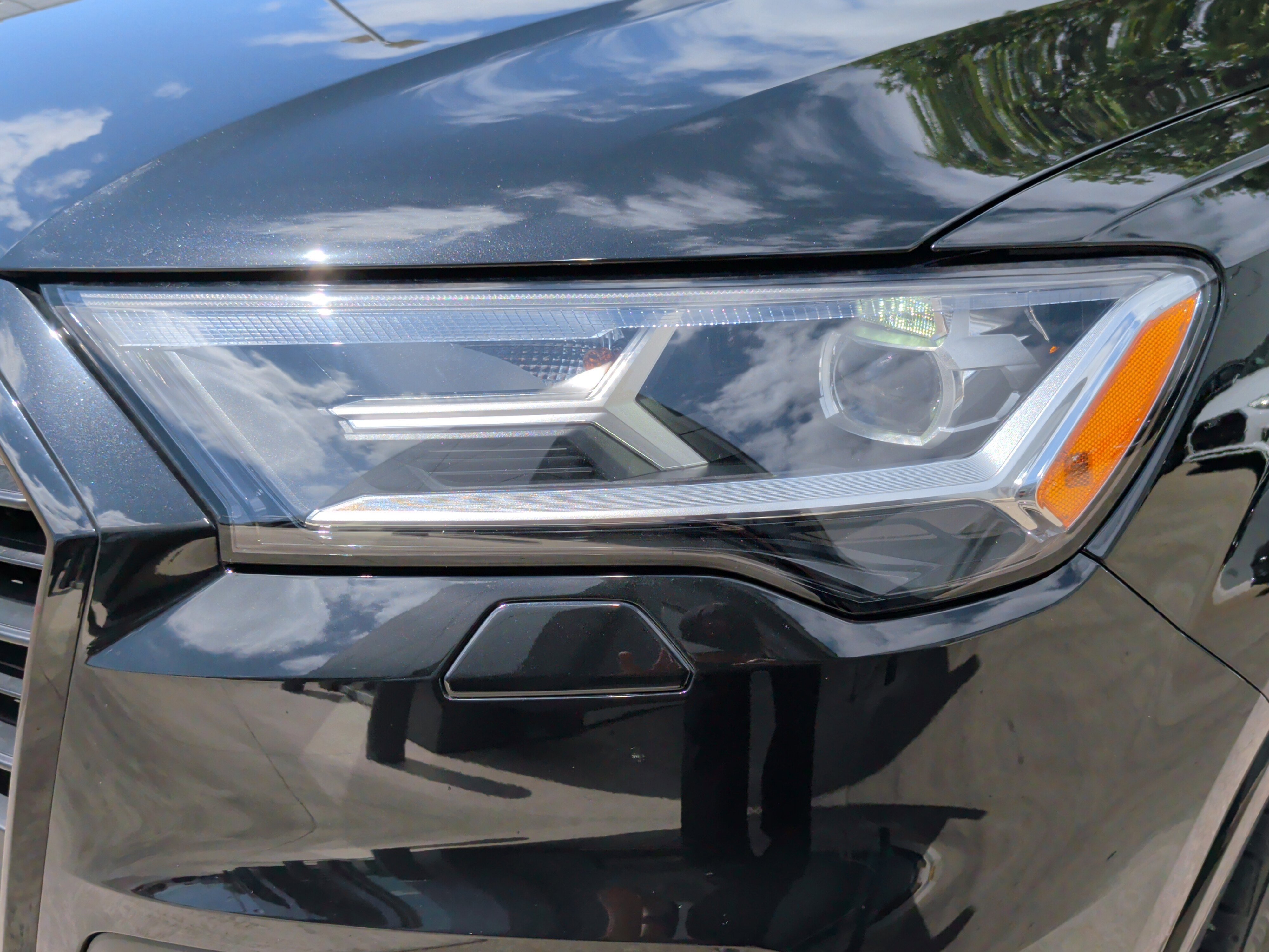 Used 2022 Audi Q7 3.0T Prestige image 6