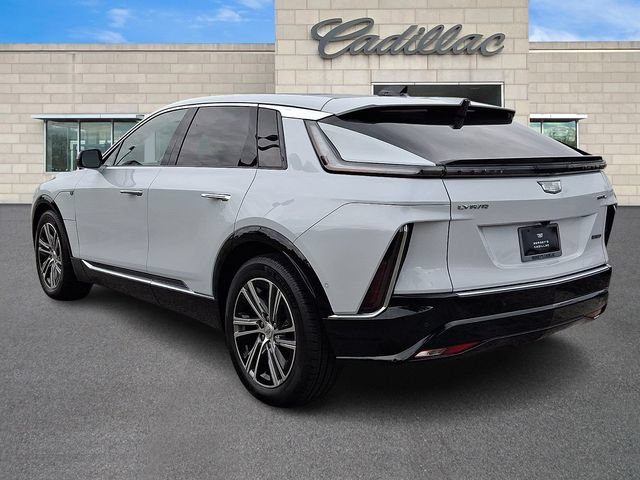 New 2026 Cadillac Lyriq Premium Luxury AWD/4WD image 4