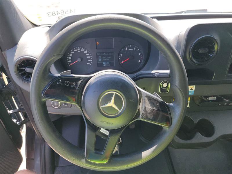 Used 2019 Mercedes-Benz Sprinter 170 image 10