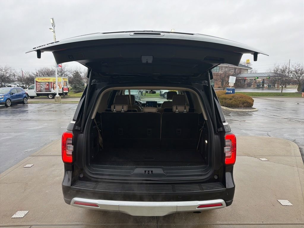 Used 2024 Ford Expedition Limited image 40
