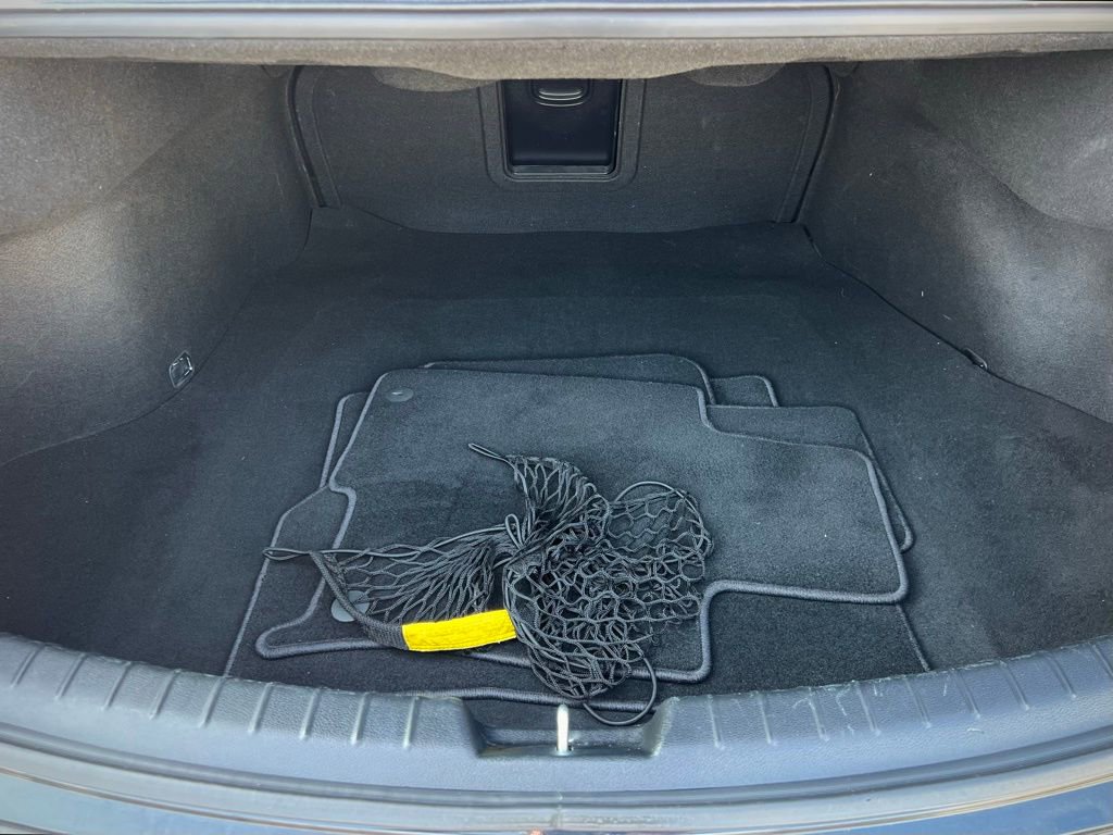 Used 2017 Kia Cadenza Premium w/ Luxury Package image 24